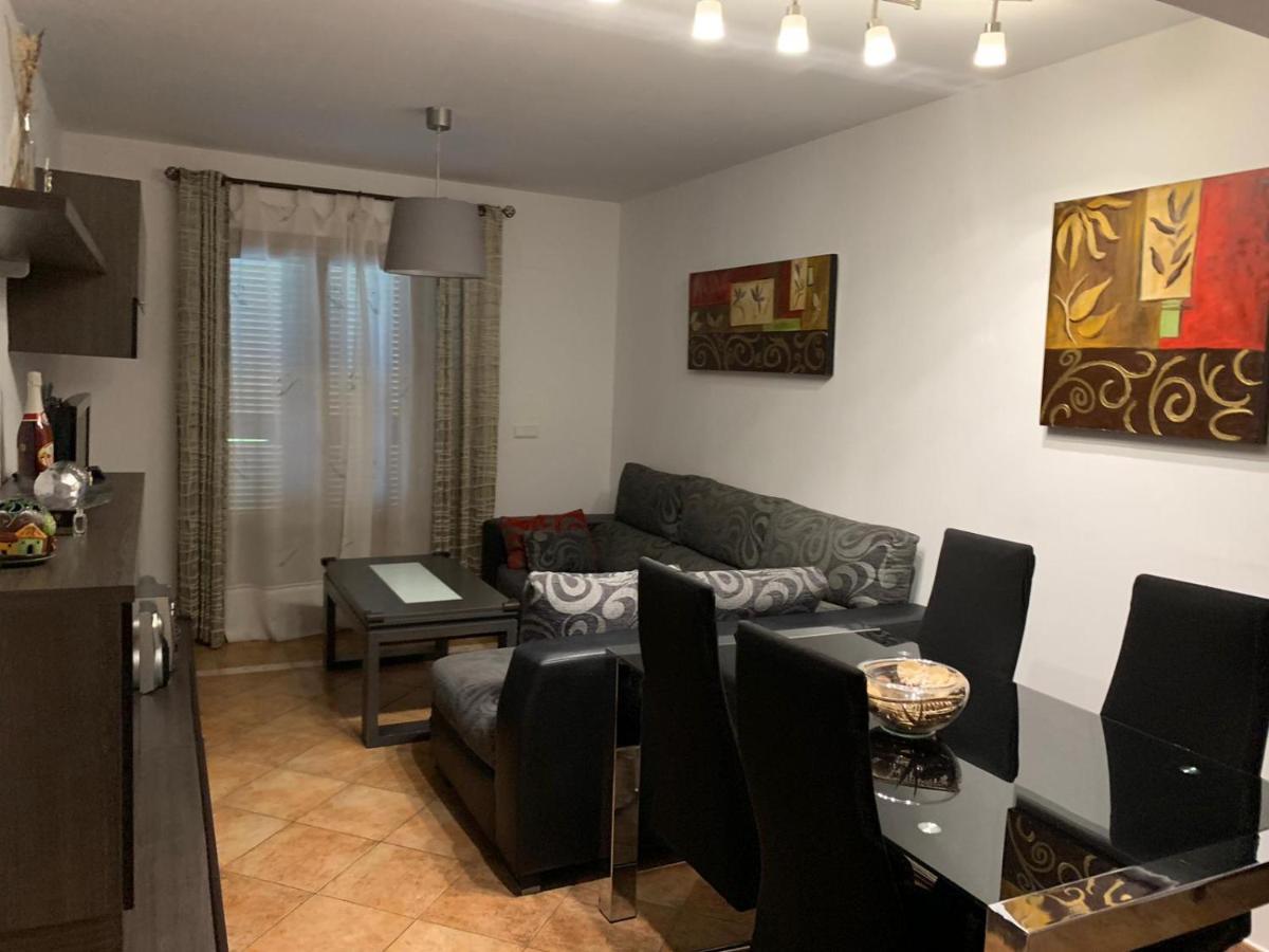 Apartamento con jardín privado y acceso a piscina Huelva Exterior foto