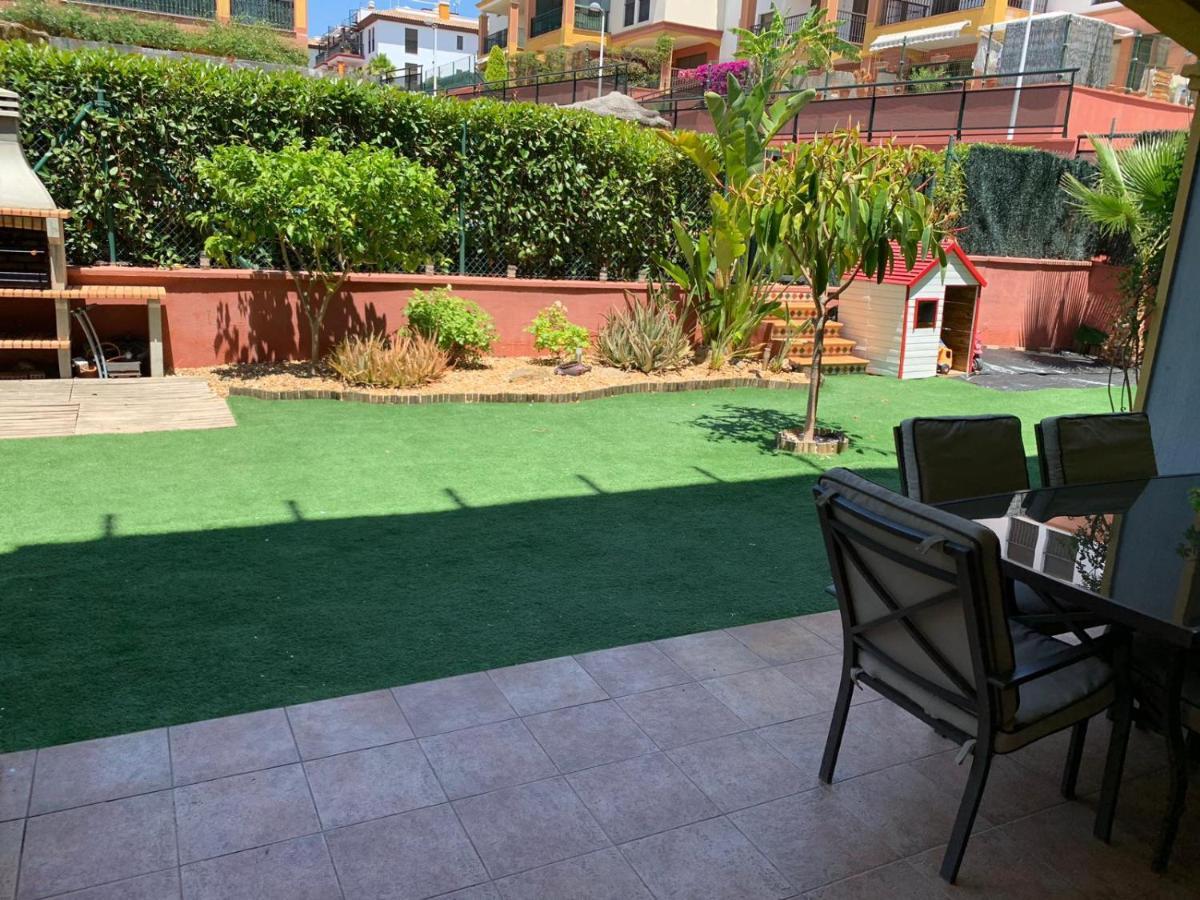 Apartamento con jardín privado y acceso a piscina Huelva Exterior foto